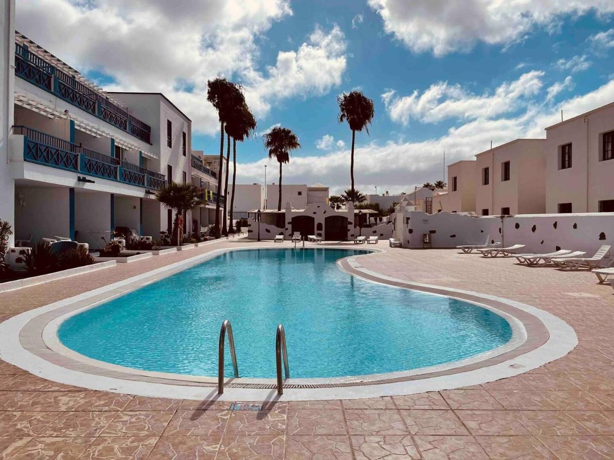 Apartment Luna -Modern One Bedroom Apartment In Central Puerto Del Carmen Tías Exteriör bild